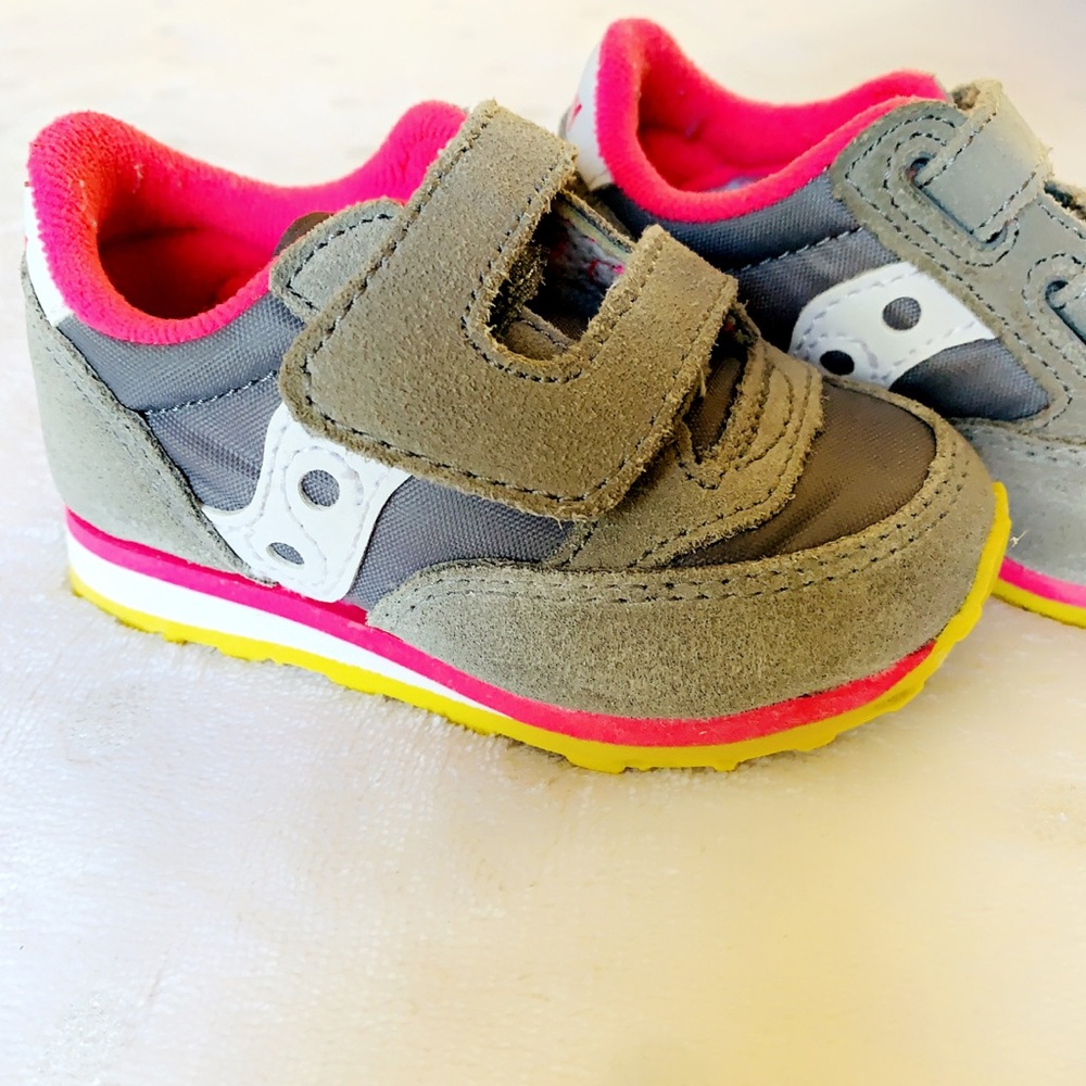 🛍 Saucony Baby Girl Sneaker